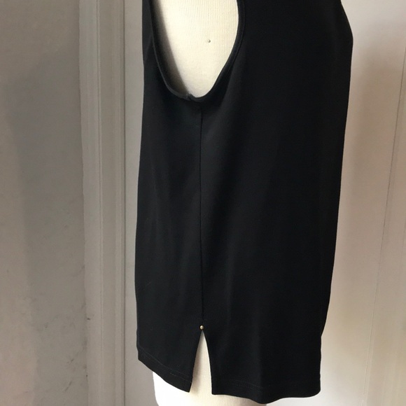 St John Tank - Picture 3 of 7